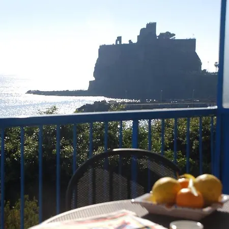 アパート Casa Il Delfino アーチ・カステッロ