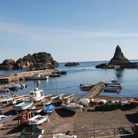 Casa Il Delfino Appartement Aci Castello